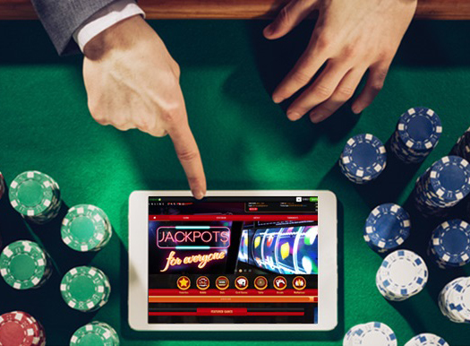 Experience Thrilling Gameplay at Casino Lucky Manor Experience Thrilling Gameplay at Casino Lucky Manor